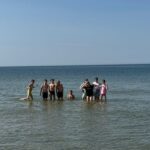 Uczniowie w morzu - zabawy w wodzie